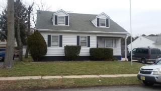 99 Craig St, Edison NJ  08817-4533 exterior