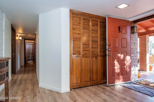 2955 Gymkhana Way, Tucson AZ  85742-9054 exterior