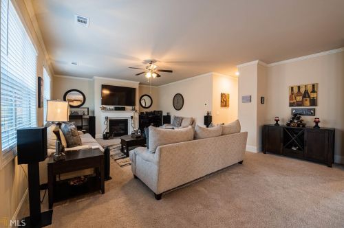 3565 Davis St, Atlanta GA exterior