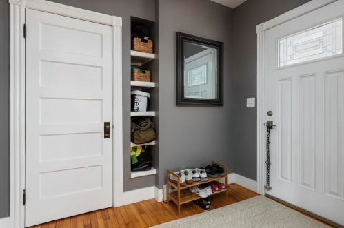 16 Massachusetts Ave, Portland, ME 04102-2514