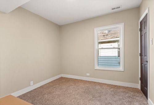 12051 Ln Salle St, Chicago IL 60628-6619 exterior