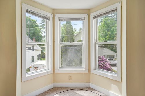 46 Stone St, Concord NH 03301-2766 exterior