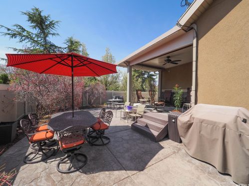 2161 Lorita Way, Sandy UT 84093-6514 exterior