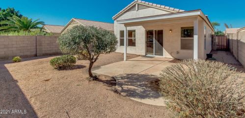 14437 47 Pl, Phoenix AZ 85018-6009 exterior