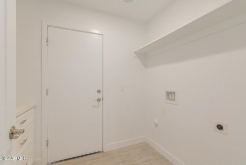 1832 Cypress St, Phoenix AZ 85006-1837 exterior