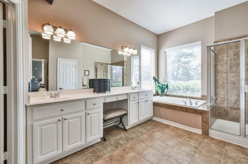 14603 Logan Fls Ln, Humble TX 77396-3774 exterior