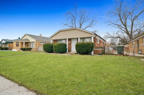 14812 Indiana Ave, Dolton IL 60419-1169 exterior