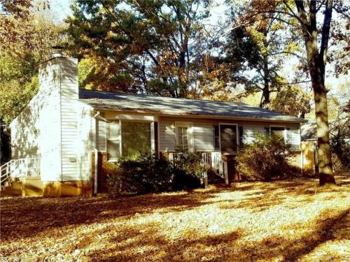 3600 Barclay St, Greensboro, NC 27405-3220