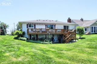 4130 Four Lakes Ave, Linden, MI 48451-9445