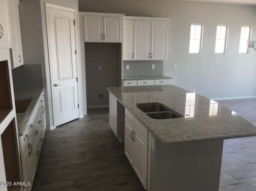 1974 Geronimo St, Chandler AZ  85225 exterior