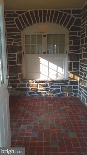 254 Gorgas Ln, Philadelphia PA  19119-2509 exterior