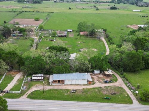 20836 Fm 359 Rd, Hempstead TX 77445-8214 exterior