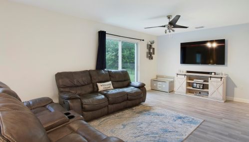 275 Ridgecrest Dr, Fort Pierce FL  34953-8305 exterior