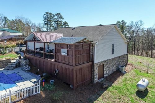 3865 Cagle Rd, Gainesville GA 30501-7613 exterior