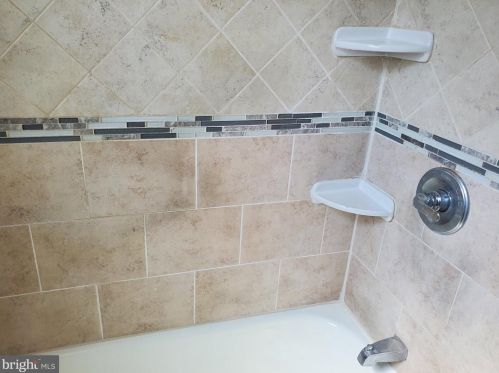 400 Gilham St, Philadelphia PA 19111-5206 exterior