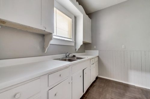 1119 10th St, Dallas TX 75203-2403 exterior