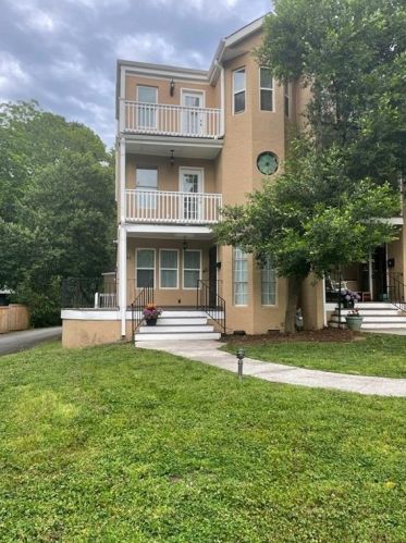 41 Delta Pl, Atlanta GA  30307-2527 exterior