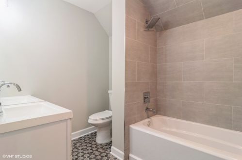 3723 Francisco Ave, Chicago IL  60618-3501 exterior