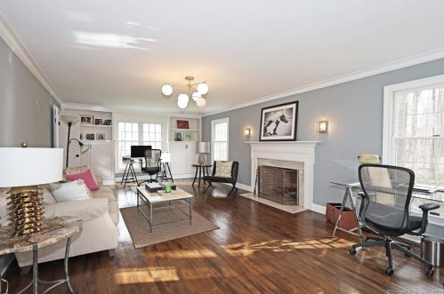 94 Spectacle Ln, Ridgefield CT 06877-5715 exterior