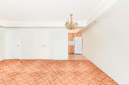 2001 Prospect Ave, Bronx NY 10459-3959 exterior