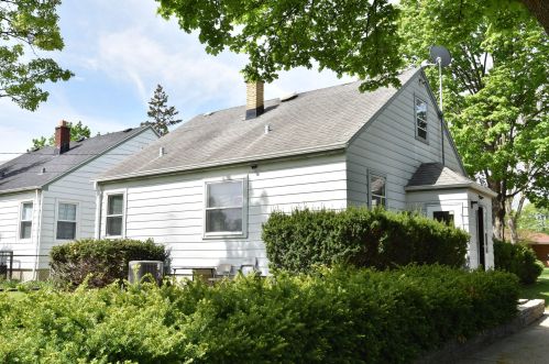 4572 70th St, Milwaukee WI  53218-5407 exterior