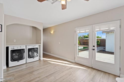 2941 16 Dr, Phoenix AZ 85015-1429 exterior