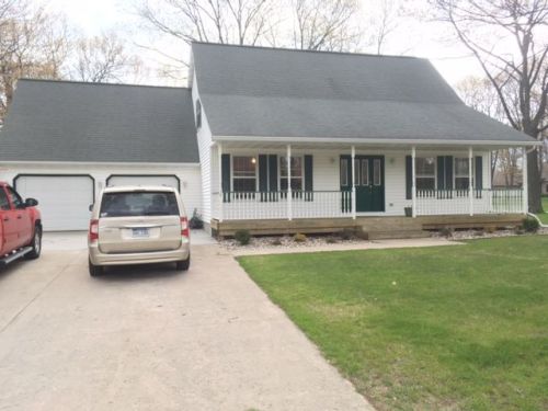 16 Weston Ave, Brampton, MI 49837-2362