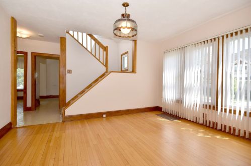 615 Saylor Ave, Elmhurst IL 60126-4305 exterior