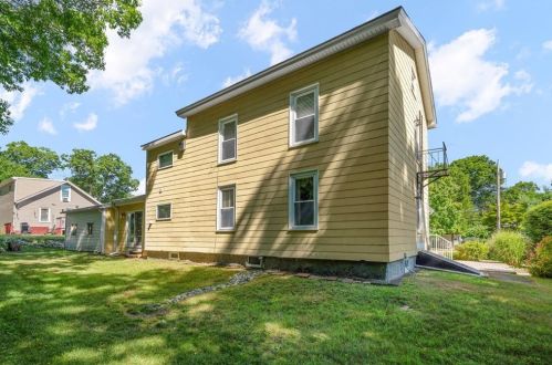 195 Congress St, Woonsocket RI  02895-4859 exterior