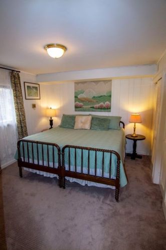 6688 Brandon Ml Rd, Atlanta GA 30328-2031 exterior