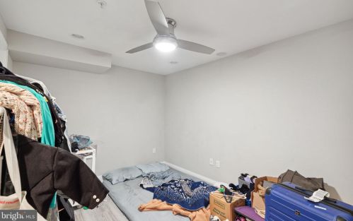 1400 24 St, Philadelphia PA 19121-3802 exterior