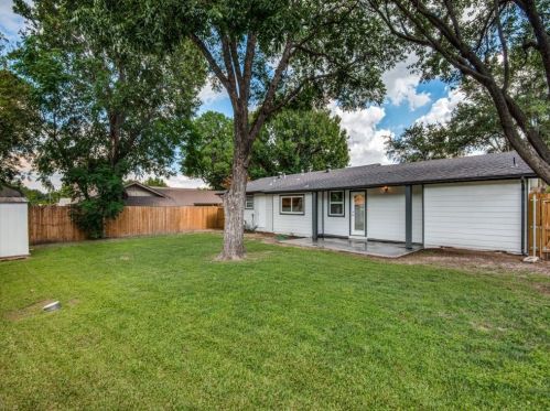 2013 Canterbury St, Irving TX 75062-3550 exterior