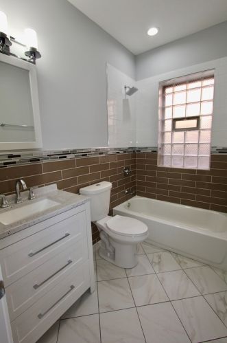 6942 Indiana Ave, Chicago IL 60637-4509 exterior