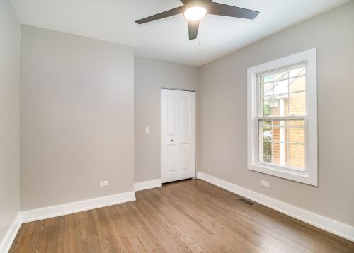 5621 Ozark Ave, Chicago IL  60631-3317 exterior