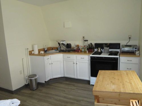 64 Taylor Ave, Poughkeepsie NY  12601-1916 exterior