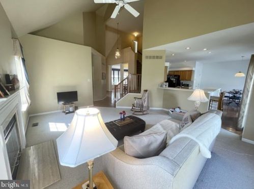 1706 Lafayette Dr, Jamison PA 18929-1643 exterior