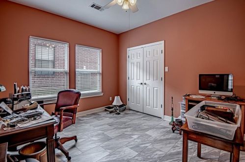 110 18 St, Huntsville TX 77340-4370 exterior