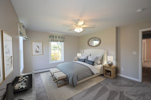 8 Graham Rd, Concord NH 03301-6900 exterior