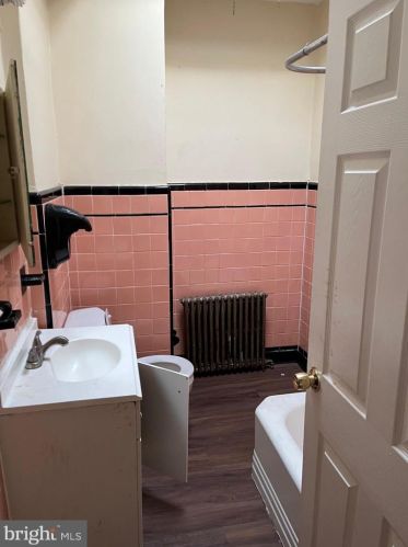 1415 28 St, Philadelphia PA 19121-3616 exterior