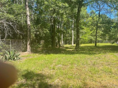 14409 Frst Cir, Montgomery TX 77356-2185 exterior