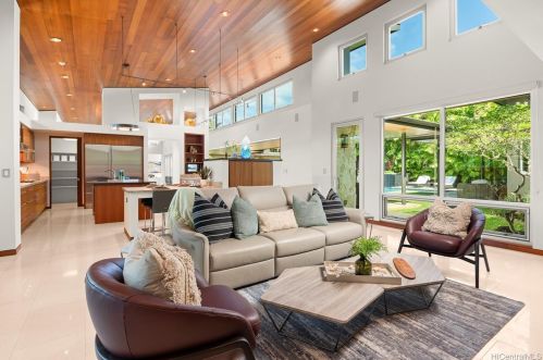 4528 Kahala Ave, Honolulu HI  96816-4927 exterior