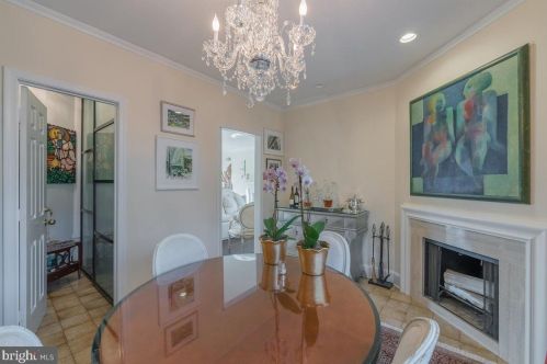 4501 Foxhall Cres, Washington DC 20007-1055 exterior