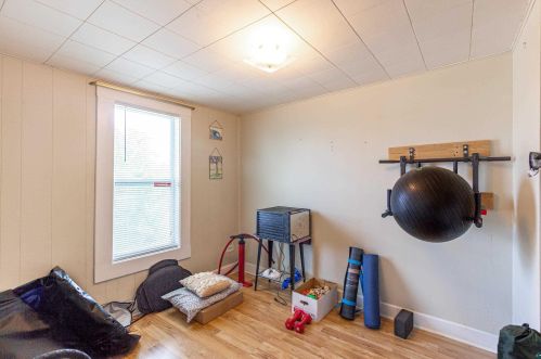 107 Harvey St, Ely MN 55731-1147 exterior