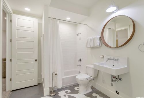 11623 Broadview Way, Sandy UT 84092-5628 exterior