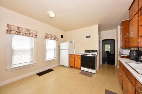 2658 12th St, Milwaukee WI 53215-3334 exterior