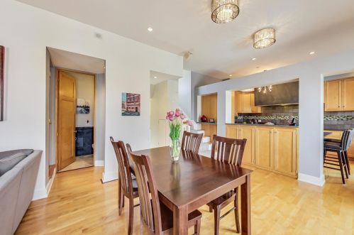 1453 Belden Ave, Chicago IL 60647-3220 exterior