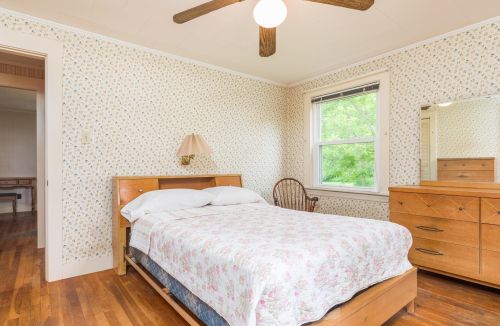 374 Washington St, Dover NH 03820-3635 exterior