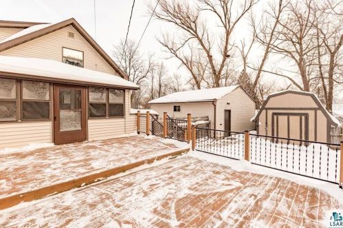 425 71 Ave, Duluth MN 55807-1842 exterior