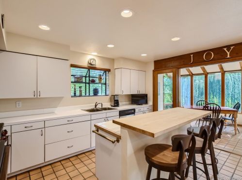 7312 Is Cir, Boulder CO 80301-3906 exterior