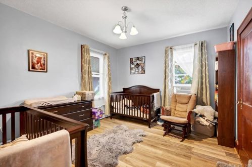 266 Grove St, New Britain, CT 06053-3761